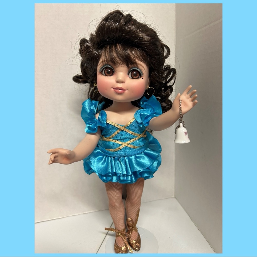 Beautiful Marie Osmond Porcelain Doll in "Dancing With TheStars" w/Samba Outfit